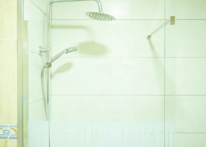 Amolan Vv Airport El Matorral