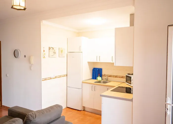 Amolan Vv Airport * El Matorral