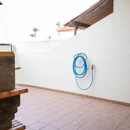 Amolan Vv Airport * El Matorral