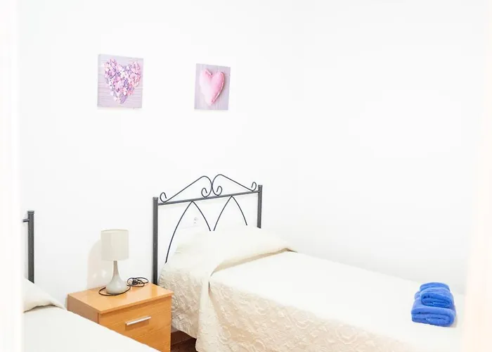 Amolan Vv Airport Appartement