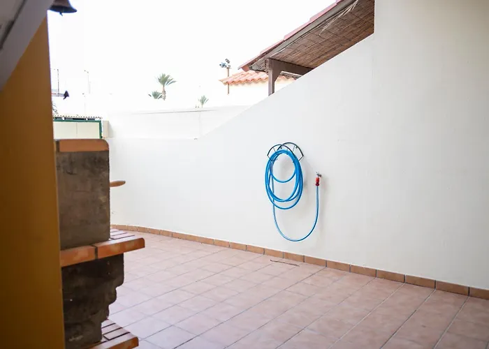 Amolan Vv Airport * El Matorral